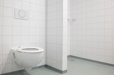 Nieuwbouw zorgkliniek Poortugaal met 144 badkamers