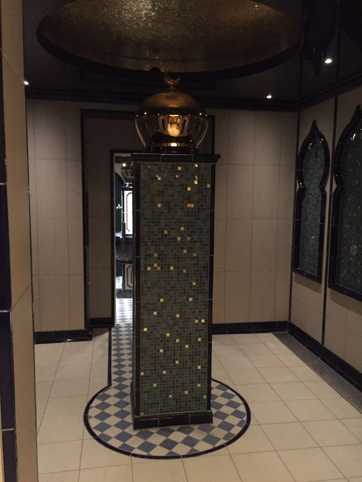 Nieuw tegelwerk hamam thermen Bussloo