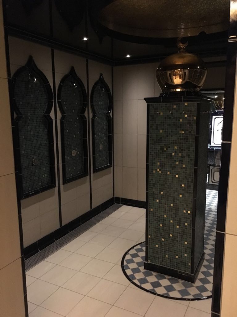 Nieuw tegelwerk hamam thermen Bussloo