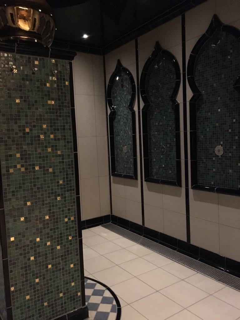 Nieuw tegelwerk hamam thermen Bussloo