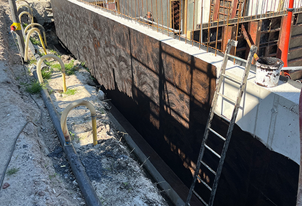 Kelder in Burgum aan de buitenzijde waterdicht afgewerkt met Kiwitz PRM 320 en ADT 320