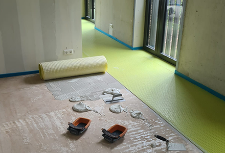 Project: Grootformaat tegels verlijmd in Den Haag