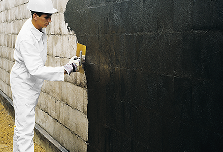 Voorkom lekkage in je kelder met kelderafdichting aan de buitenzijde