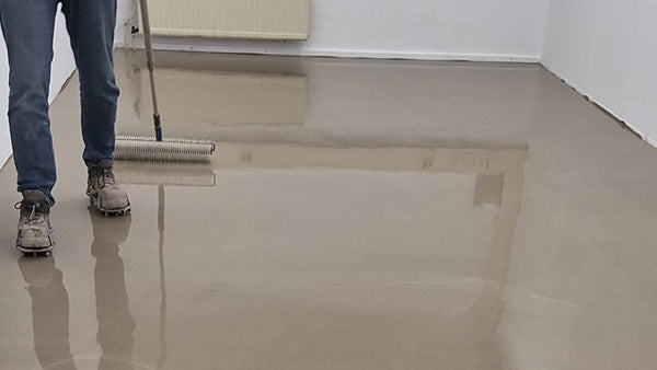 Vloer egaliseren in Vianen met egalisatiemortel