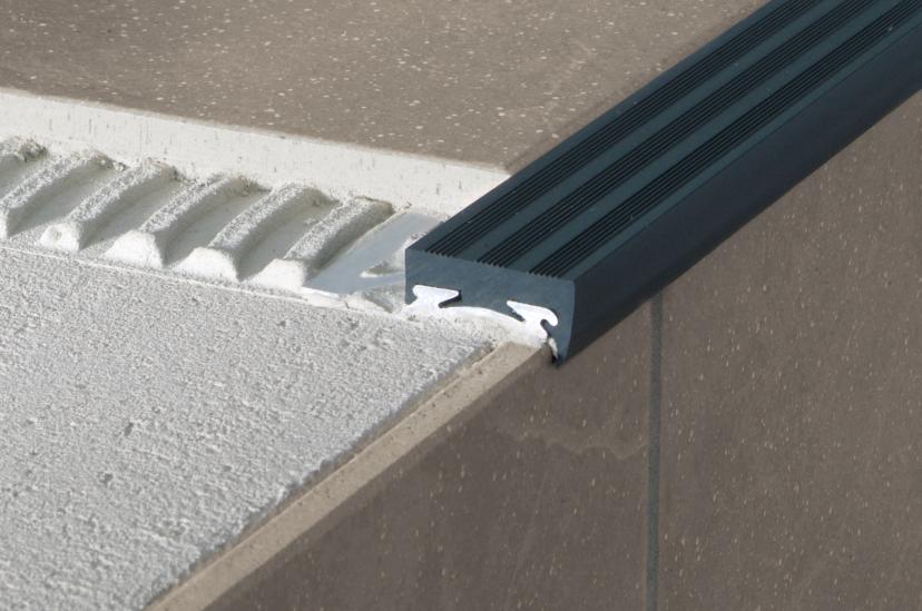 Blanke veiligheidsprofiel incl. inlegstrip - grafiet zwart - 11 mm - 3 mtr