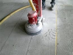 Cementdekvloer schuren